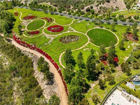 57 Kite , Irvine, CA