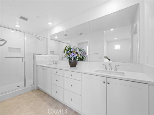 410  Lobata  , Irvine, CA