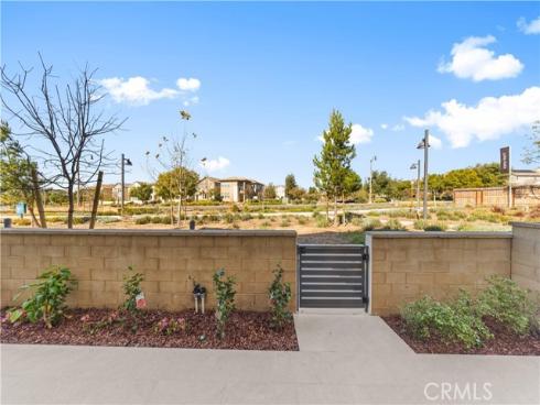 410  Lobata  , Irvine, CA