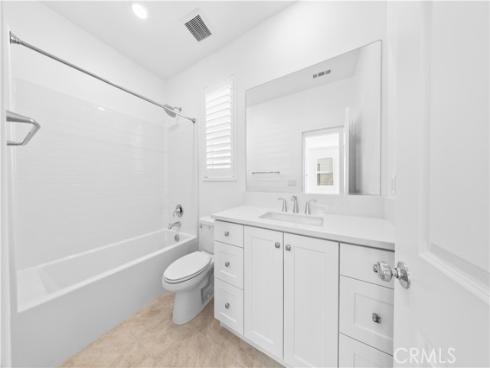 410  Lobata  , Irvine, CA