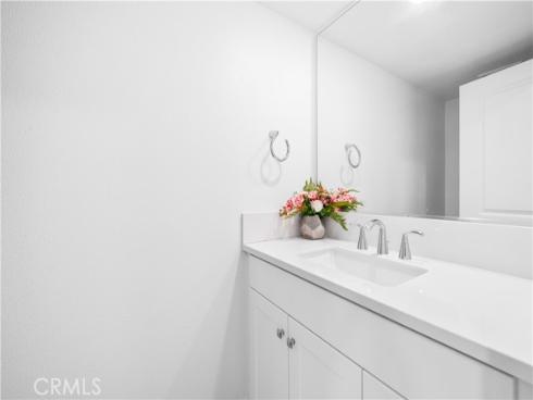 410  Lobata  , Irvine, CA