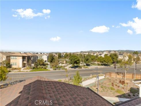 410  Lobata  , Irvine, CA