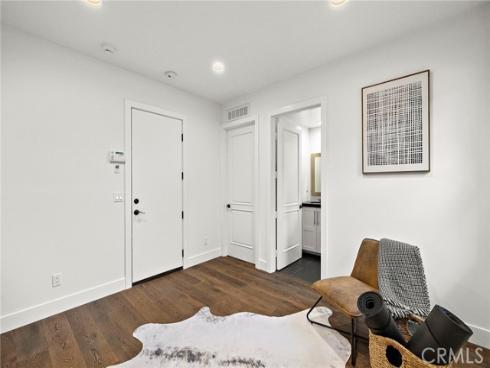 29 Small Grove , Irvine, CA