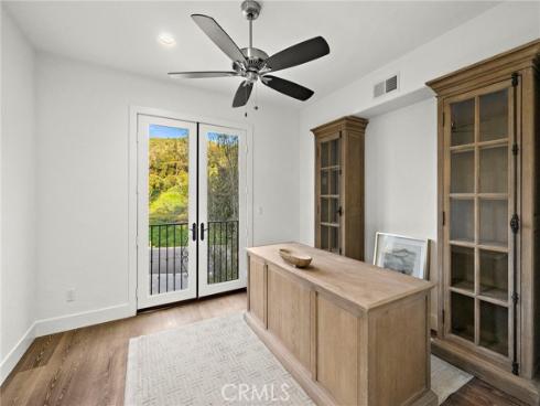 29 Small Grove , Irvine, CA