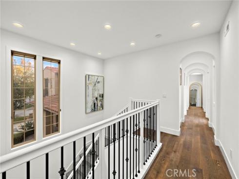 29 Small Grove , Irvine, CA