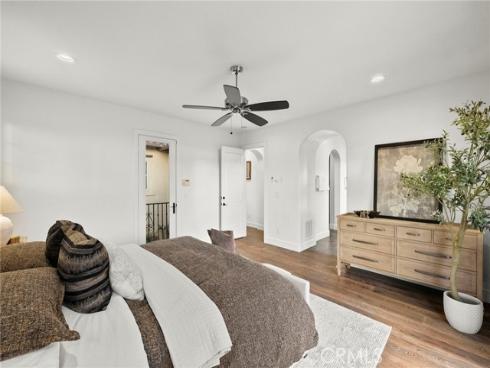 29 Small Grove , Irvine, CA