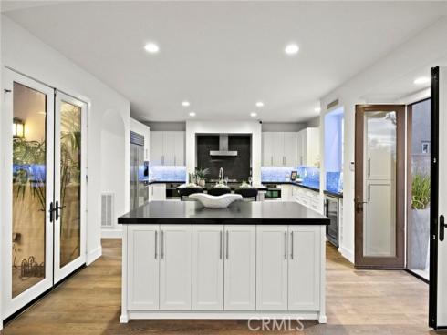 29 Small Grove , Irvine, CA