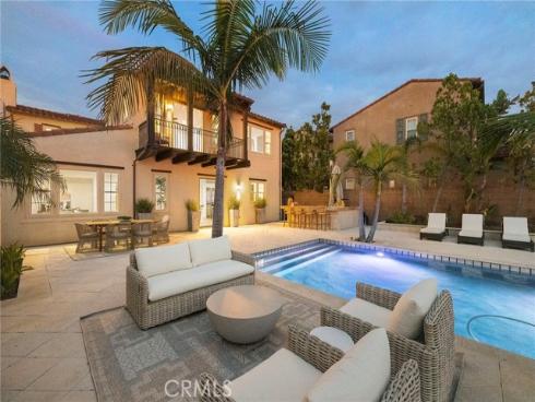 29 Small Grove , Irvine, CA