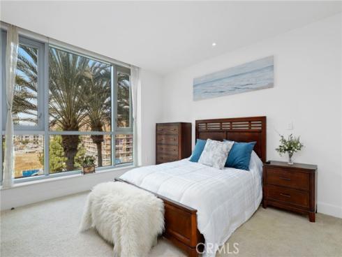 3049  Scholarship  , Irvine, CA