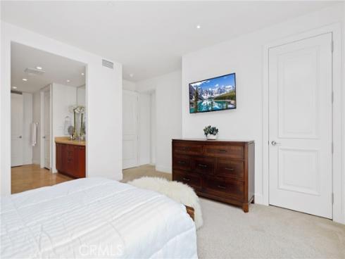 3049  Scholarship  , Irvine, CA