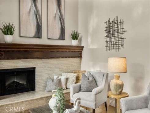 16  Morning View  , Irvine, CA