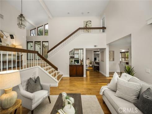 16  Morning View  , Irvine, CA