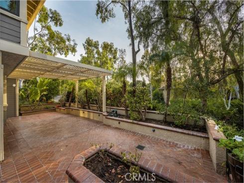 16  Morning View  , Irvine, CA