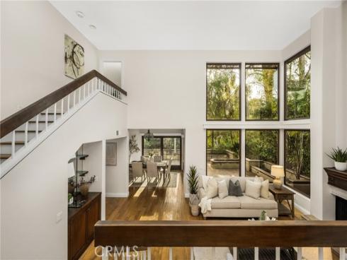 16  Morning View  , Irvine, CA