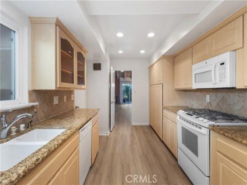 22 Meadowsweet , Irvine, CA