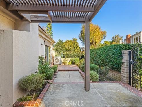 22 Meadowsweet , Irvine, CA