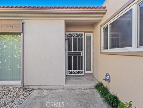 22 Meadowsweet , Irvine, CA