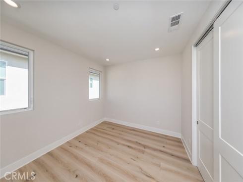 56 Chasma , Irvine, CA