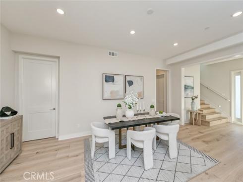 56 Chasma , Irvine, CA