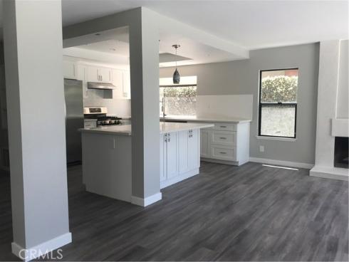 27 Alameda , Irvine, CA