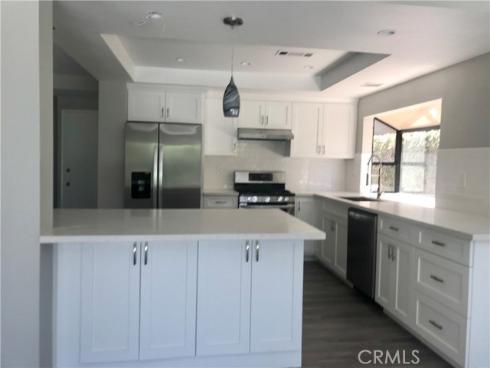 27 Alameda , Irvine, CA