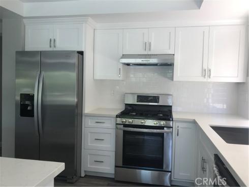 27 Alameda , Irvine, CA