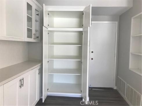 27 Alameda , Irvine, CA