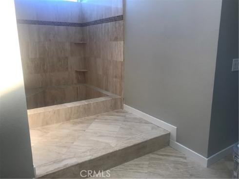 27 Alameda , Irvine, CA