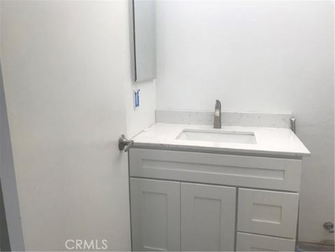 27 Alameda , Irvine, CA