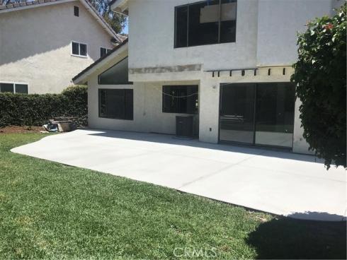 27 Alameda , Irvine, CA