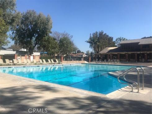 27 Alameda , Irvine, CA