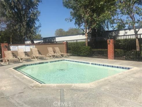 27 Alameda , Irvine, CA