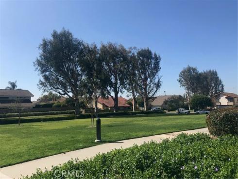 27 Alameda , Irvine, CA