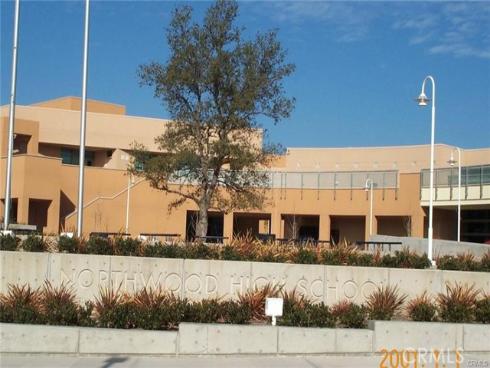 27 Alameda , Irvine, CA