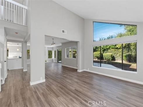 27  Alameda  , Irvine, CA