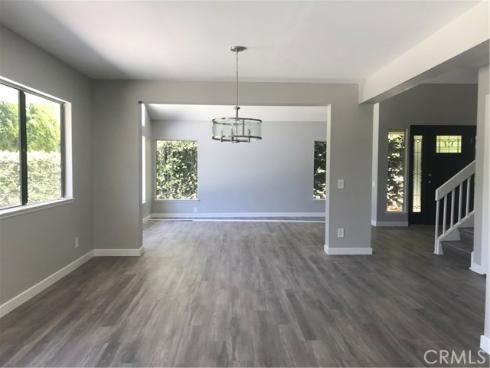 27 Alameda , Irvine, CA