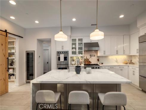 46 Woods Trail , Irvine, CA