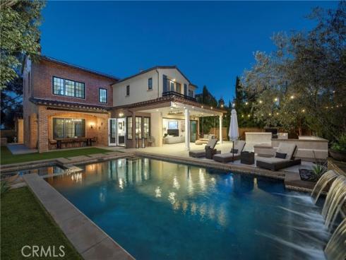 46 Woods Trail , Irvine, CA