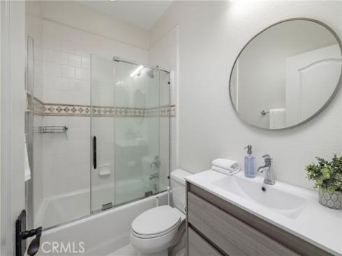 46 Woods Trail , Irvine, CA