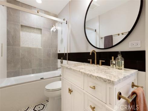 390  Deerfield  , Irvine, CA