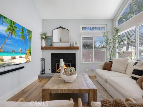 390  Deerfield  , Irvine, CA