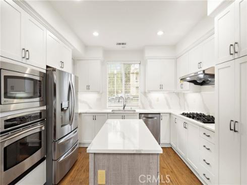 78 Canopy , Irvine, CA