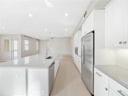 202 Tribeca , Irvine, CA