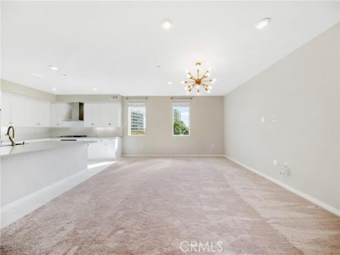 202 Tribeca , Irvine, CA