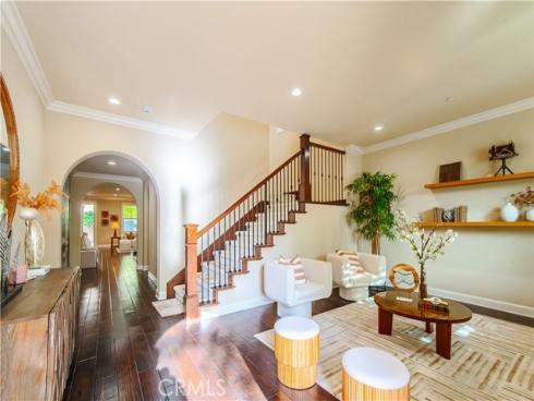 65  Rolling Green  , Irvine, CA