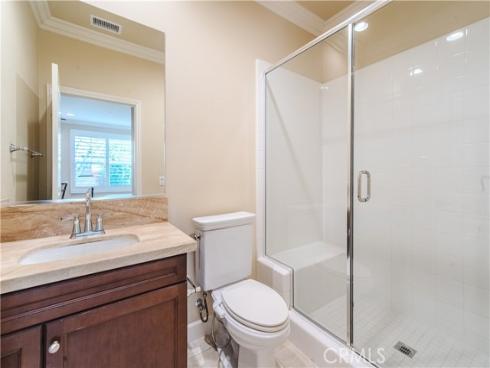 65  Rolling Green  , Irvine, CA