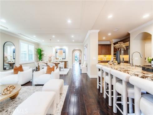 65  Rolling Green  , Irvine, CA