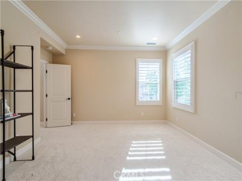 65  Rolling Green  , Irvine, CA