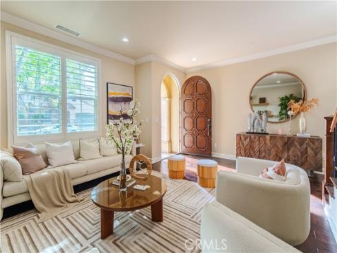 65  Rolling Green  , Irvine, CA