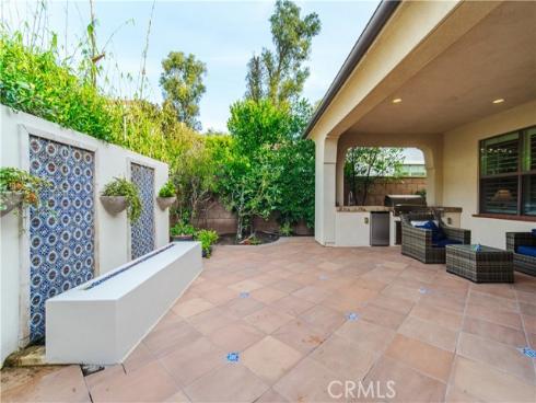 65  Rolling Green  , Irvine, CA